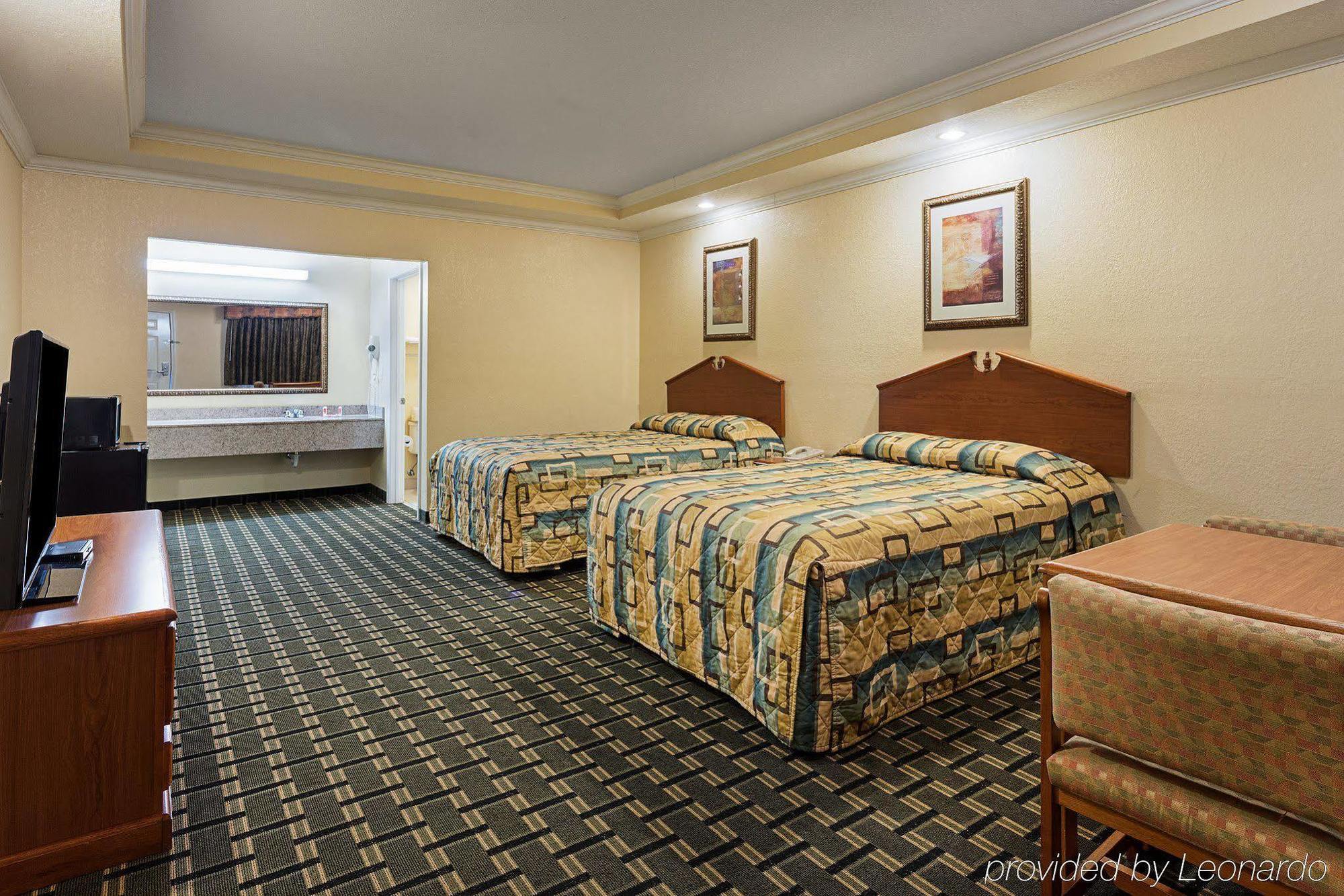 Econo Lodge Inn & Suites Horn Lake Exterior photo